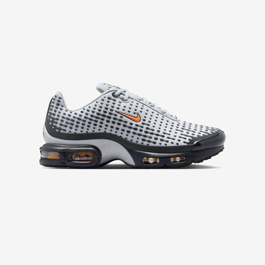 Air Max Plus VII