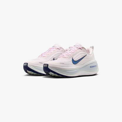 Wmns Vomero Plus