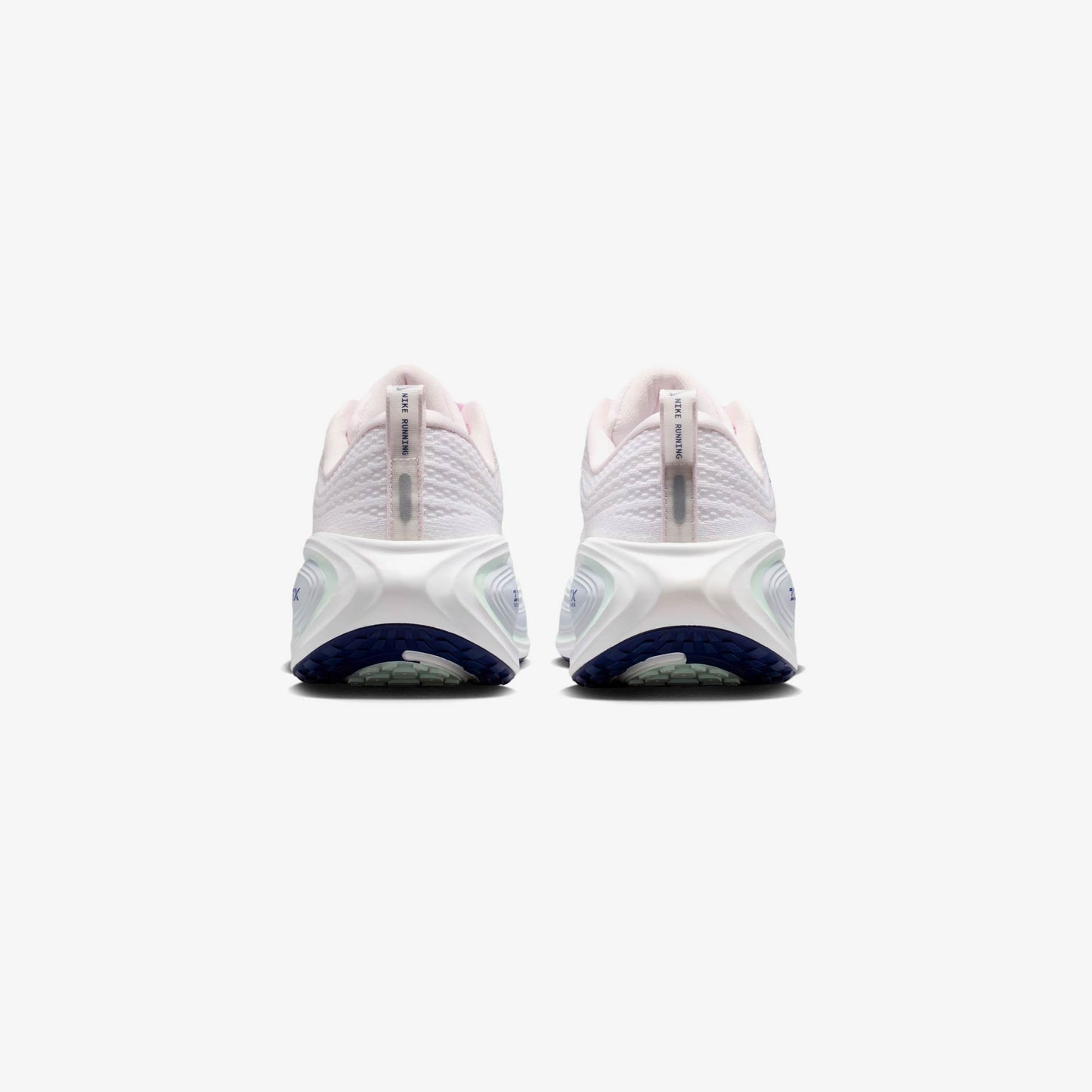 Wmns Vomero Plus