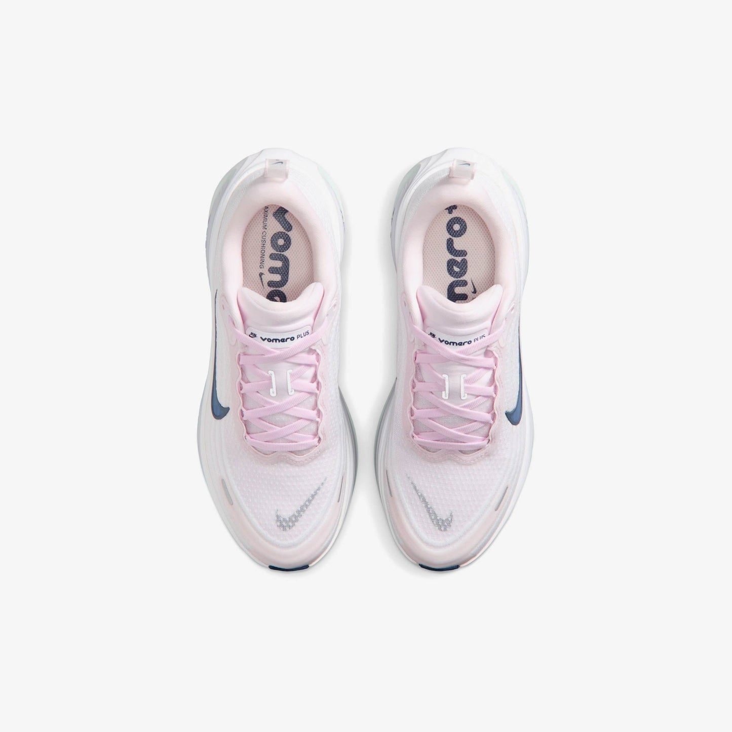 Wmns Vomero Plus
