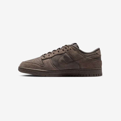 Dunk Low Retro SE