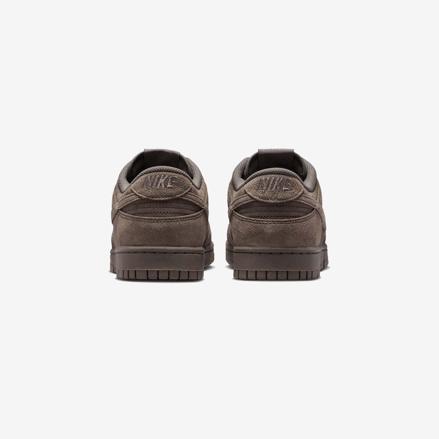 Dunk Low Retro SE