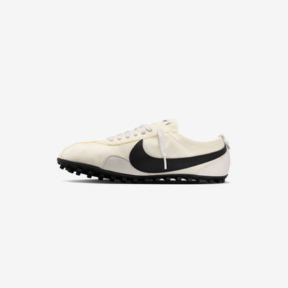 Wmns Moon Shoe