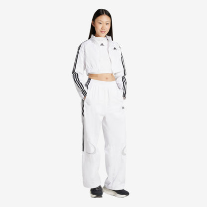 Wmns Teamgeist Adicolor Baby Tee