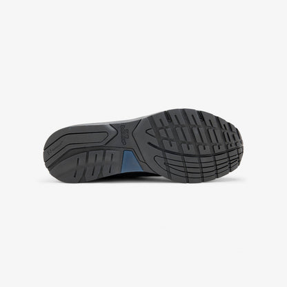 992