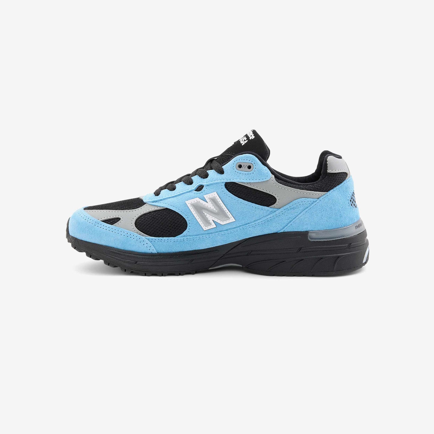 993