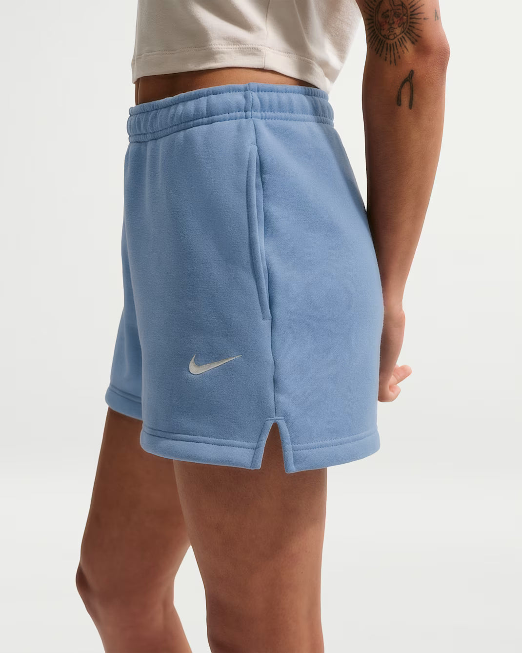 Women's Mid-Rise Shorts