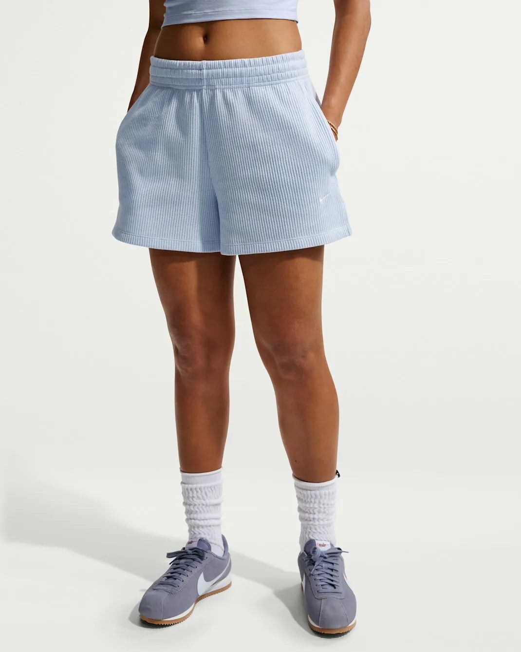 Women's Loose Mid-Rise Shorts