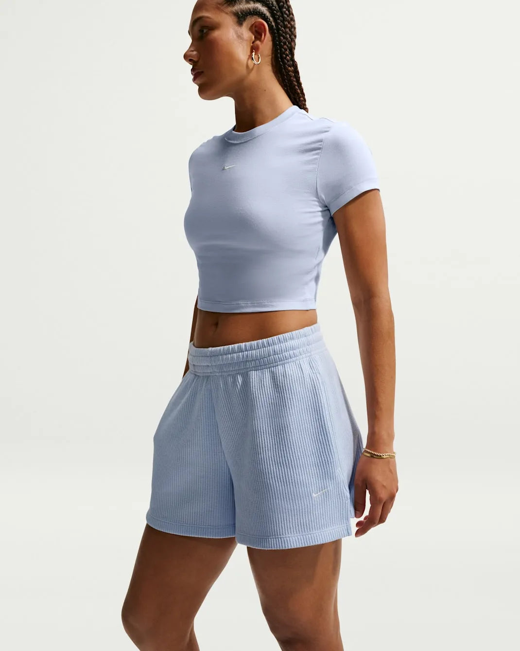 Women's Loose Mid-Rise Shorts