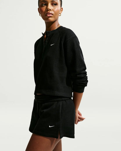 Women's Loose Mid-Rise Shorts